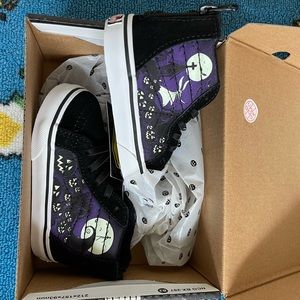 Nightmare before Christmas glow in the dark vans 6C